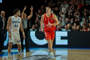 Miljenović: "Nije lako igrati - ne igrati, u derbiju se mi pitamo"