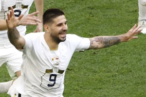 Mitrović odgovorio na pitanje "Sportskih": "Da, prespreman sam za Švajcarce!"