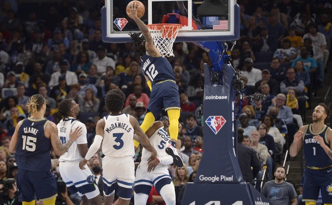 AP Photo/Brandon Dill