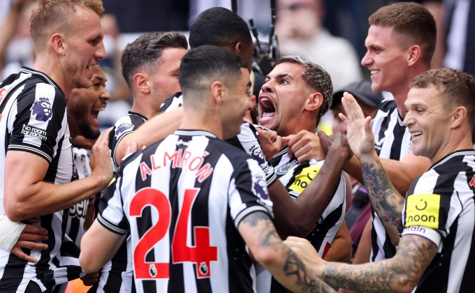 Premier League Twitter