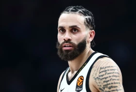 Ima li mesta paranoji? Dvejna nije sa timom, jure ga dva kluba?!