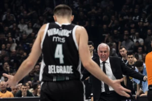 Avramović pokrenuo Partizan, Alba preslaba za "crno-bele"!