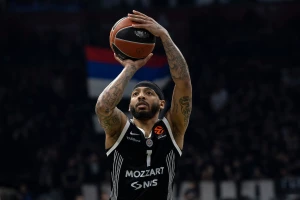 Prvi nalet odbijen, Partizan spremio novu bogatu ponudu za Karlika Džonsa!
