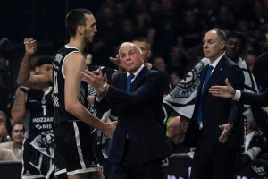 Partizanova tvrđava izdržala i Efesov nalet, crno-beli na 2-1 posle tri kola!