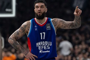 Veliki maler za Francusku i Efes - Poarje do kraja godine van terena!