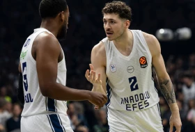 Fener dobio derbi bez Šarasa, uzalud fantastična partija Hazera na Lasovom debiju!