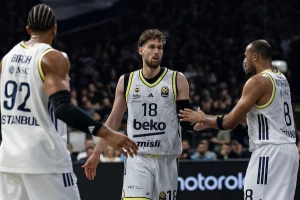 Fenerbahče silovit pred kup, dan za zaborav Uroša Trifunovića!