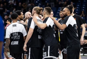 UŽIVO - ''Grobari'' označili glavne krivce, zvižduci za dvojicu igrača!