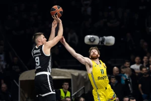 Vanja Marinković - Sezona najslabijeg šuta za tri poena