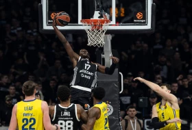 Tenzije ispred tribine, ali i u svlačionici Partizana!