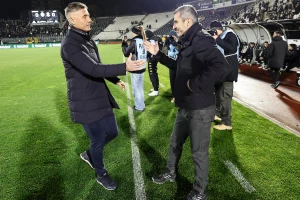 Za razliku od Bataka, Stojakoviću nije do priče posle drame u Humskoj!