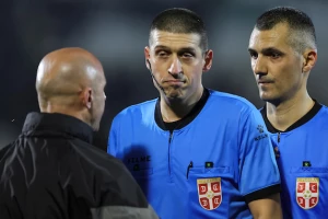Copy Humska, paste Monpelje - Sudija DOSUDIO penal, za razliku od utakmice Partizana!