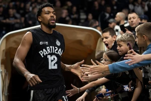 Partizan prelomio u poslednjoj četvrtini, arhiviran i Spartak!