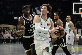 Osmanov osmeh na pitanje o dresu Partizana: "Atmosfera je uvek lepa"