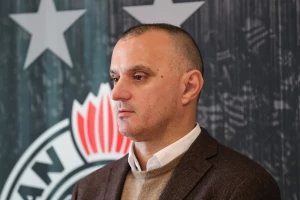 Kažnjeni Kralj: ''Poruka Partizanu i njegovim navijačima''