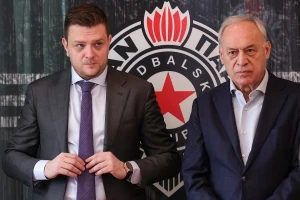 Partizan se oglasio posle ostavke predsednika Vučelića!