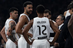 Šok u Madridu - Tenerife slavi Fernandezovu trojku, Real pred eliminacijom