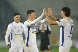 Železničar se spremao uz pesme ''grobara'', a šta se pevalo u svlačionici posle pobede nad Partizanom?