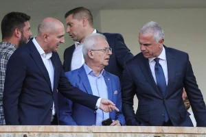 Da li ovo znači da se Zvezda pomirila sa novim terminom derbija?