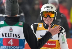 Prevc slavio u Oberstdorfu - Slovenac ispisao istoriju "Četiri skakaonice"