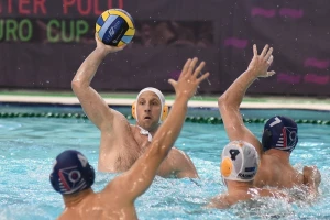 Slavlje u Kragujevcu, Radnički sve bliži evropskom trofeju, neka se spreme Francuzi!