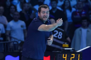 Selektor Srbije otkrio, evropskom zlatu prethodio haos: "Bilo ih je 8 na treningu..."