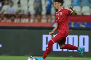 Stižu dolari? Zašto Zvezda ne sme da proda Erakovića na leto i kako će im se to isplatiti?
