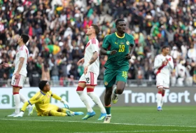 Senegalci "prošetali" pehar, pa tukli Peru u Parizu