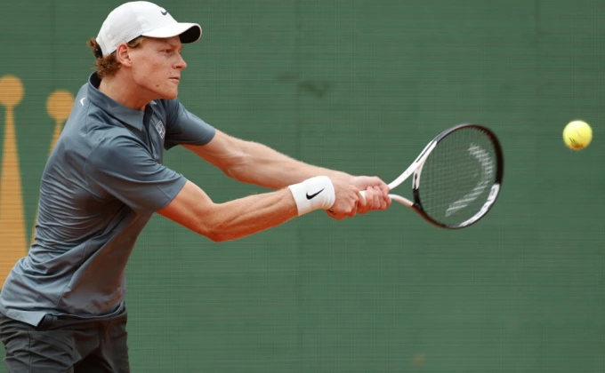 EPA/SEBASTIEN NOGIER