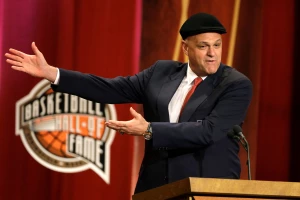 Odlazak košarkaške legende - Preminuo Oskar Šmit