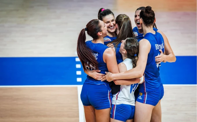 en.volleyballworld.com