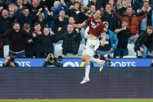 Ništa od šišanja - Šeško u nadoknadi doneo samo bod!