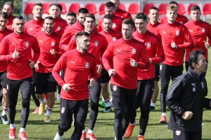 Svet očaran, "Neka vam je Bog u pomoći protiv Srbije"! Šteta što Mundijal nije već na leto!
