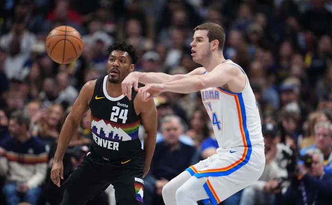 AP Photo/David Zalubowski