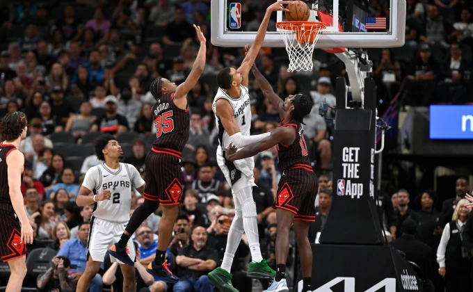 AP Photo/Darren Abate