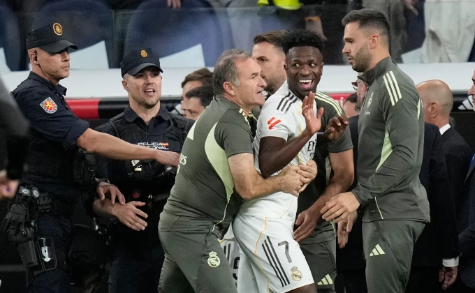 AP Photo/Bernat Armangue