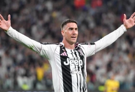 UŽIVO - Novi trener, novi Vlahović - Srbin pogodio posle četiri minuta!