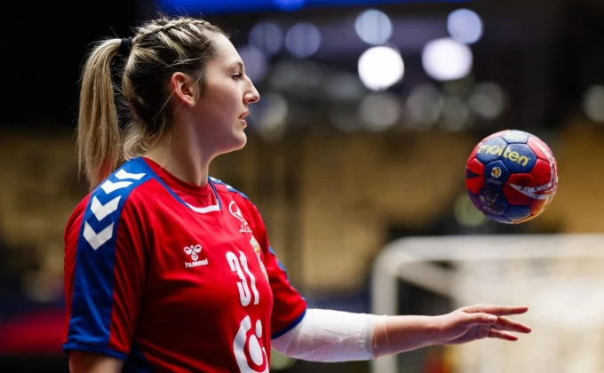 Sasa Pahic Szabo / kolektiff