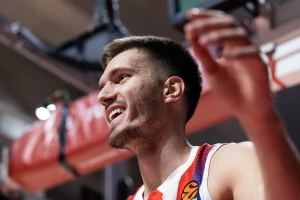 Petrušev po dolasku u Pirej: "Ne odustajem od NBA"