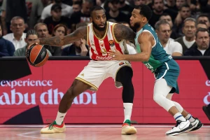 POLUVREME - Baskonija se rastrčala, Zvezda se muči, ali Nole je opet bodri!