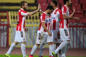 Od prvenca do rušenja Džajinog rekorda, jedan čovek u stopu prati Kataija