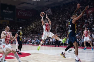 Maraton u "paklu" "Pionira" - Mago Kampaco za Zvezdinu čast, likuje i Partizan