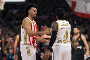 Zvezdini Avendžersi isprašili Olimpijakos u poslednjih 10 minuta!