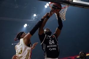 POLUVREME - Kao da se nije igralo u "Areni", a Zvezdini ključni igrači se bude