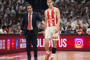 Evo ko večeras menja Topića u ekipi Zvezde!