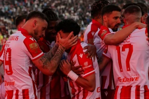 Šta će ti napad pored ovakve odbrane? Zvezdina deveta u nizu kao so na ranu najvećem rivalu