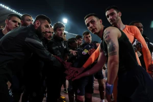 Igrači Partizana posle sastanka ujedinjeni - Neće da igraju derbi u sredu!