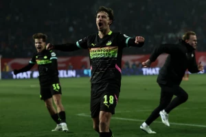 PSV iskoristio Ajaksov ''poklon'', titula ostaje u Ajndhovenu!