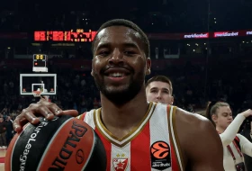 Batler: " Mislim da možemo u plej-of, ali ne bi trebalo da gledamo tabelu"