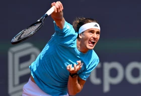 Serundolo "naljutio" Zvereva, Nemac preokretom do polufinala Minhena!